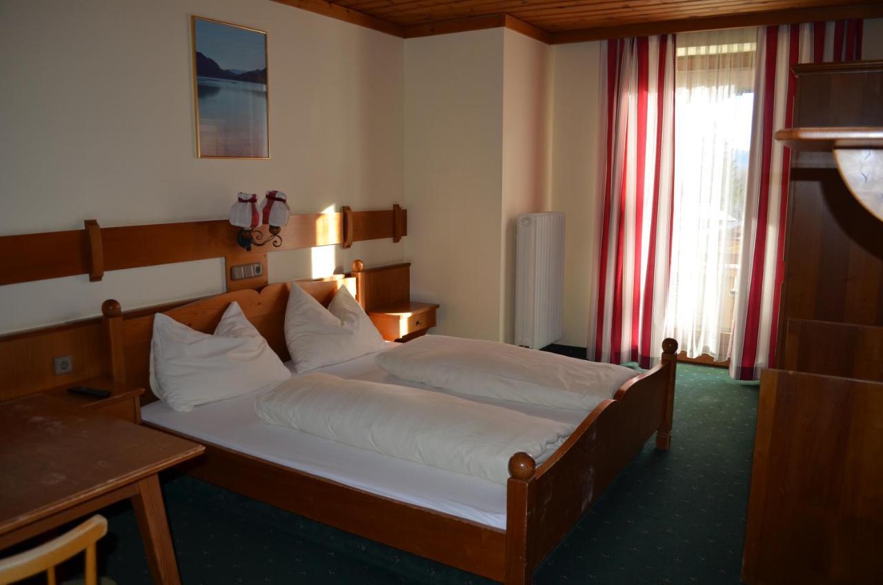 Gasthof Alte Tanne Hof bei Salzburg Εξωτερικό φωτογραφία