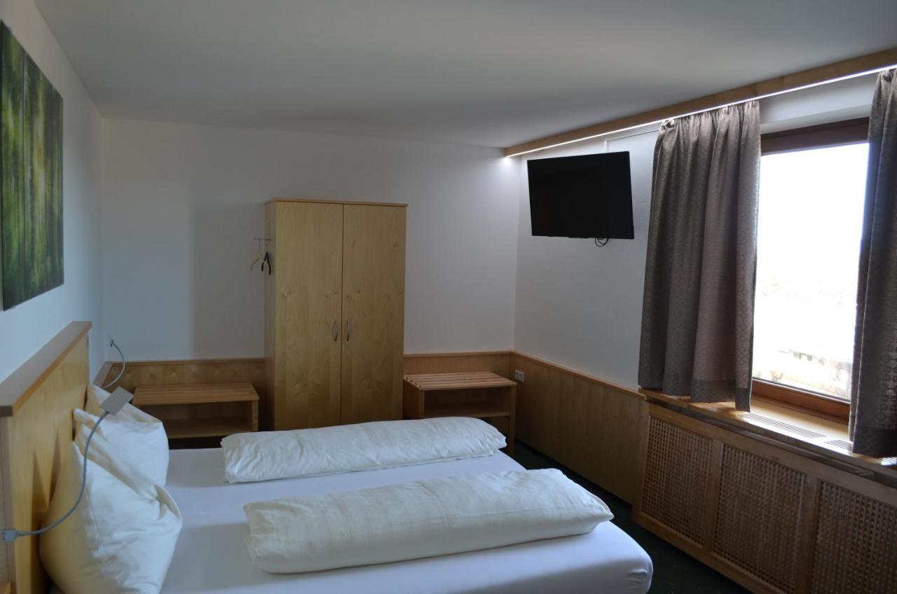 Gasthof Alte Tanne Hof bei Salzburg Εξωτερικό φωτογραφία