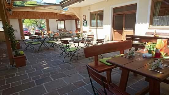 Gasthof Alte Tanne Hof bei Salzburg Εξωτερικό φωτογραφία