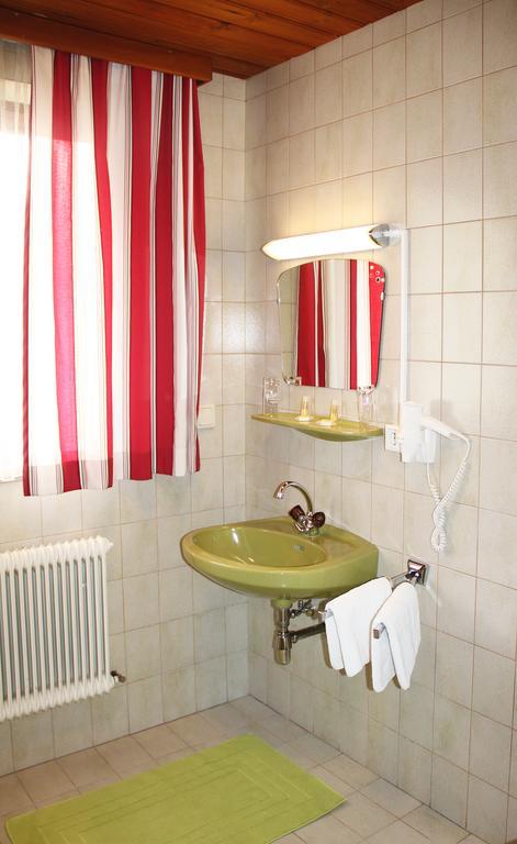 Gasthof Alte Tanne Hof bei Salzburg Εξωτερικό φωτογραφία
